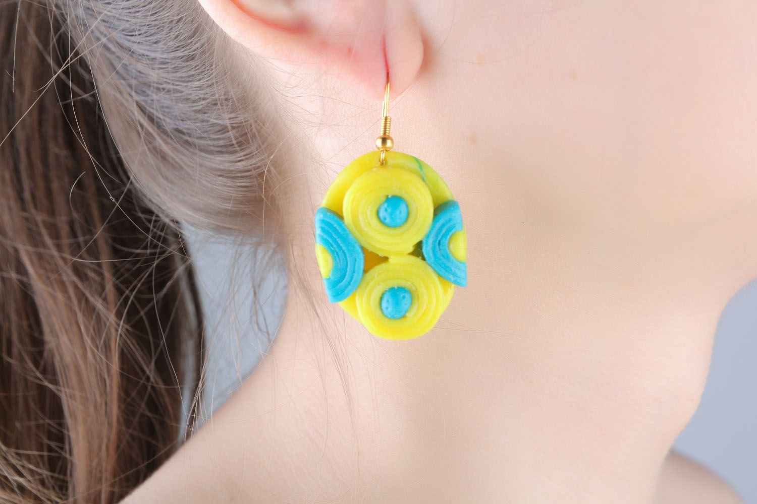 Runde Ohrringe aus Polymer Ton foto 5