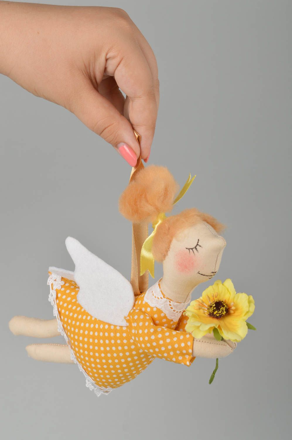 Мягкая игрушка ангел ручной работы настенный декор яркий стильный декор для дома фото 3