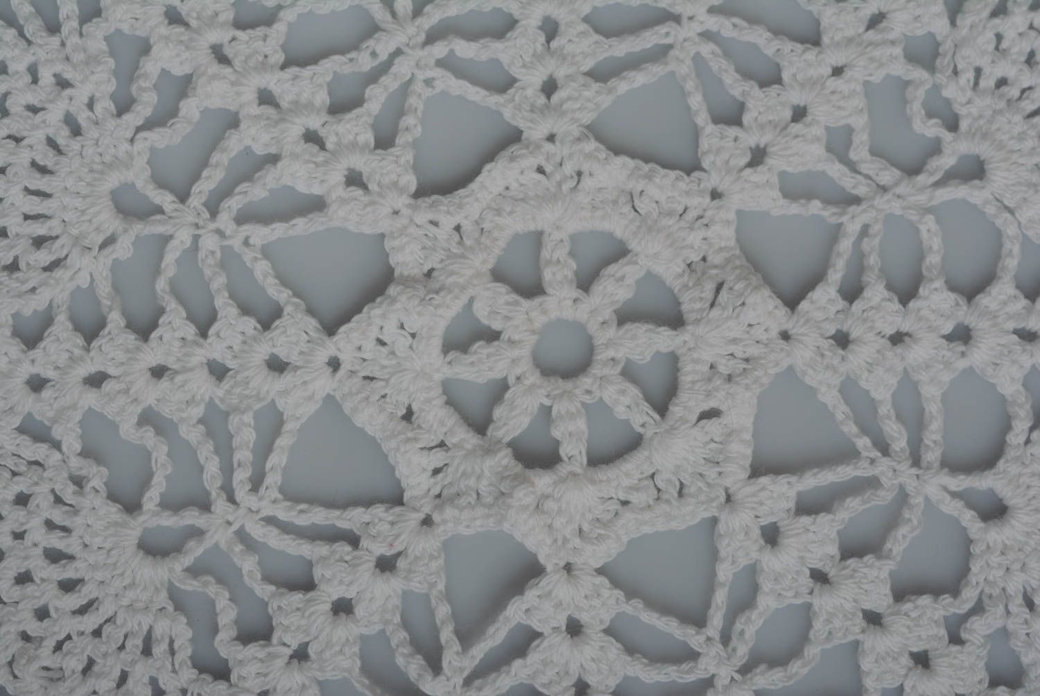 Napperon blanc ajouré tricoté au crochet en coton naturel fait main rond photo 4