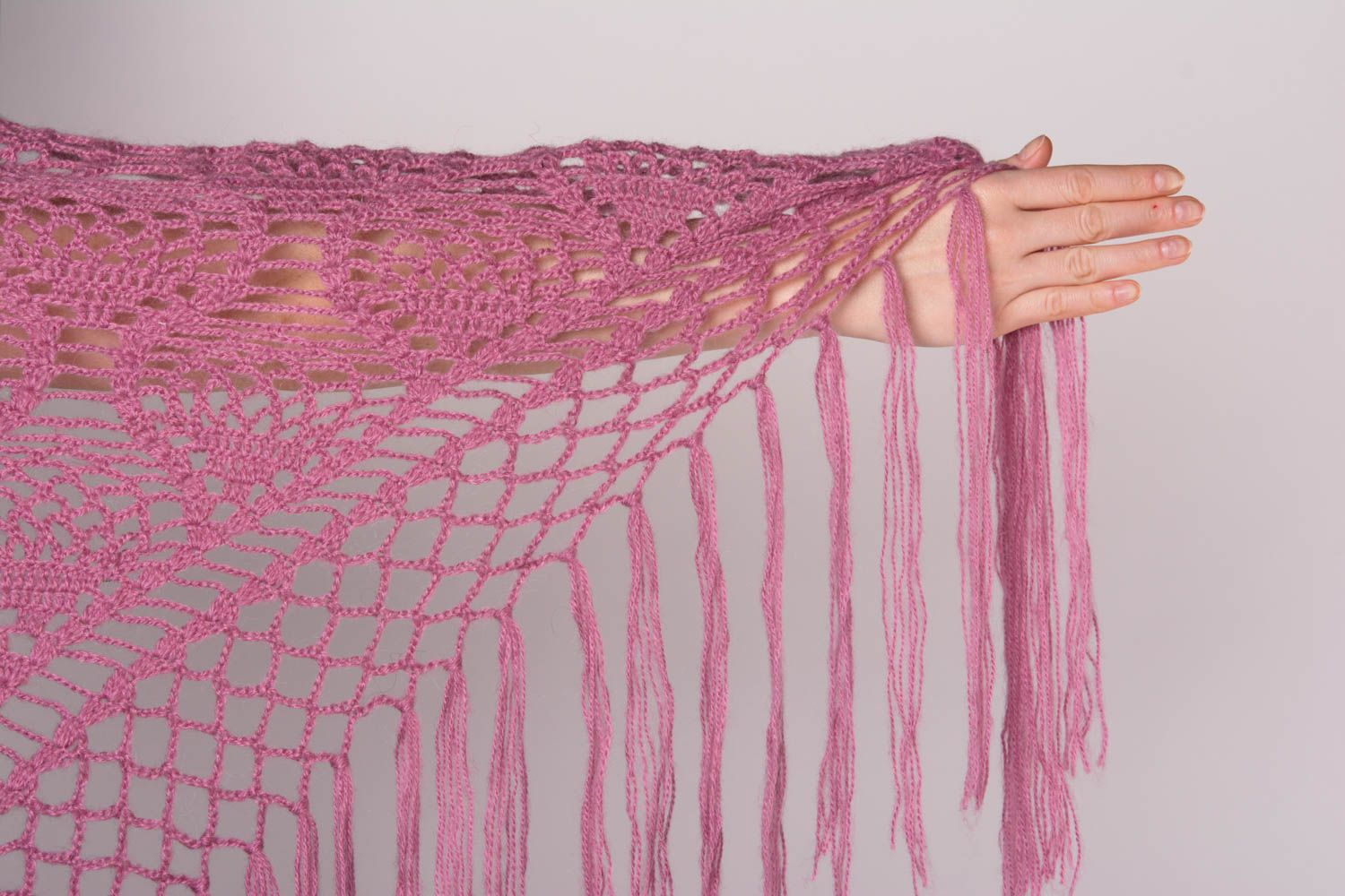 Handmade warm lace shawl knitted of woolen threads of pink color with fringe photo 5