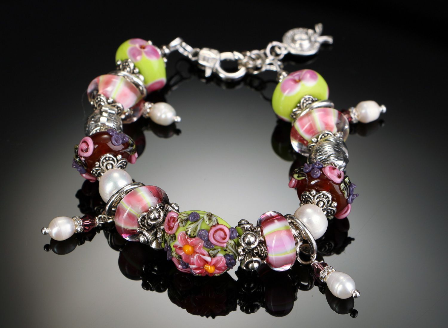 Bracelet made from glass and pearls Garden of Eden photo 2