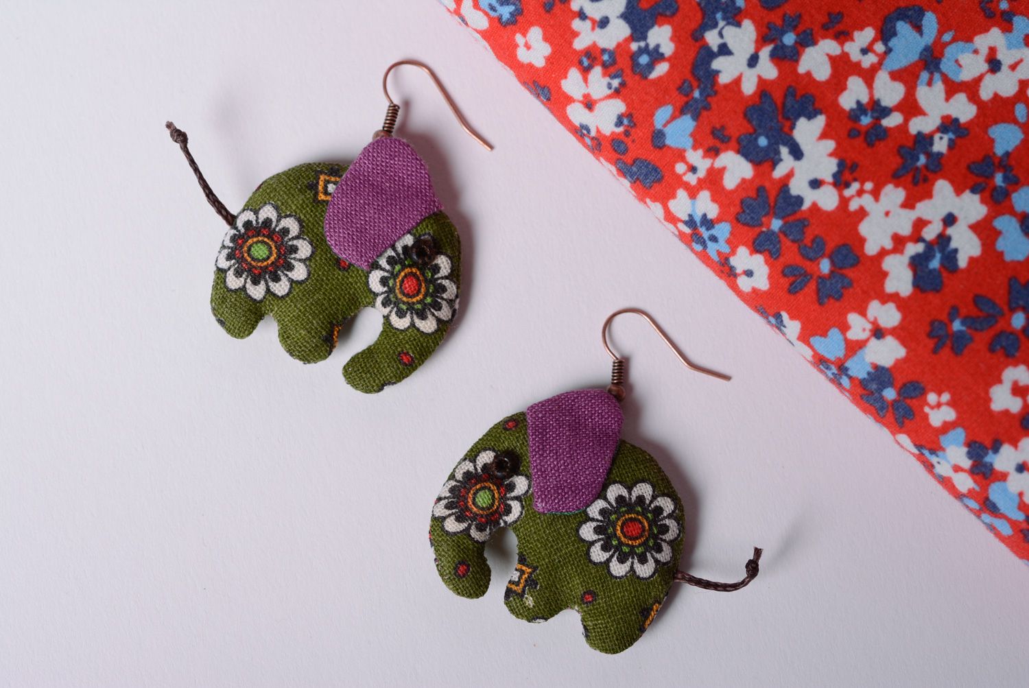Handmade linen and cotton fabric earrings with flower print photo 1