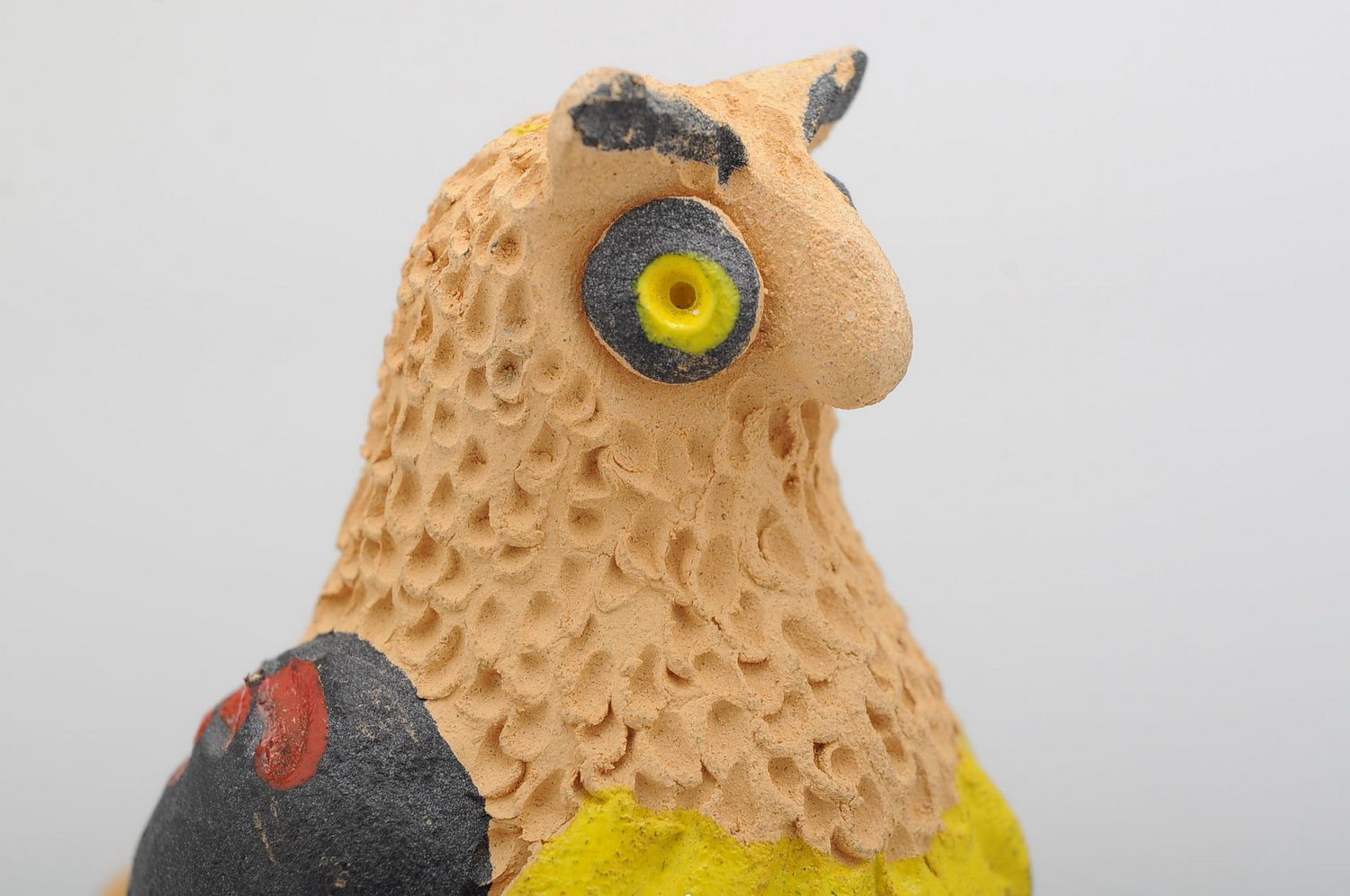 Clay penny whistle Owl photo 4