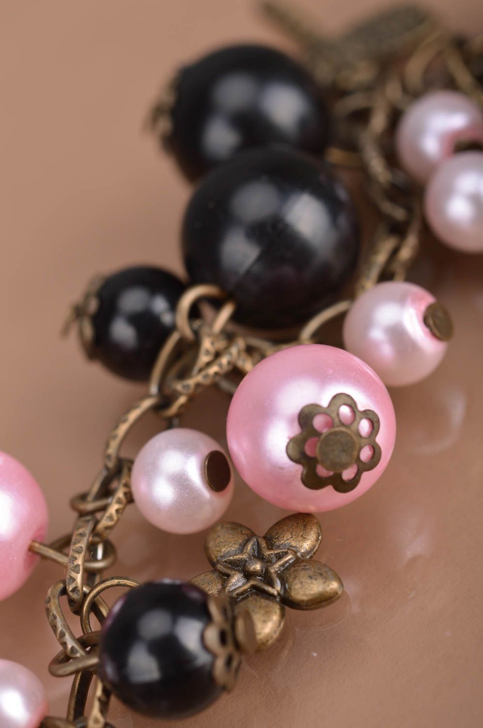 Handmade designer women's metal chain wrist bracelet with black and pink beads  photo 3