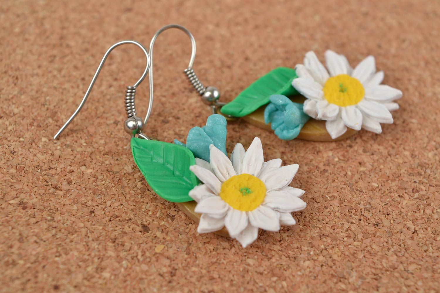 Beautiful handmade designer polymer clay flower earrings Camomiles photo 1