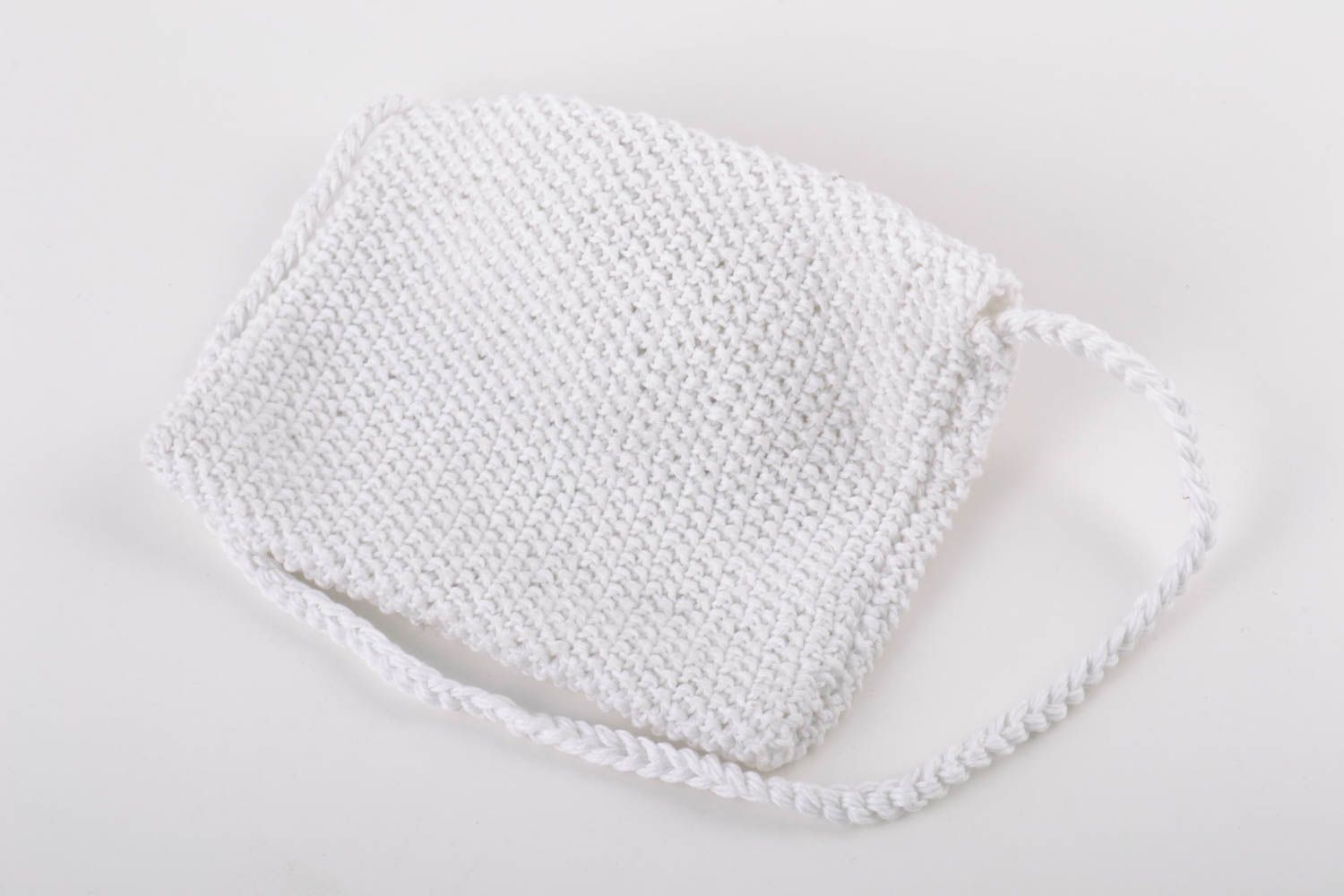 Handmade white shoulder bag crocheted of cotton threads with strawberry for girl  photo 4