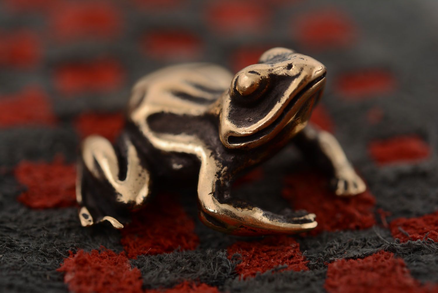 Bronze statuette Frog photo 5