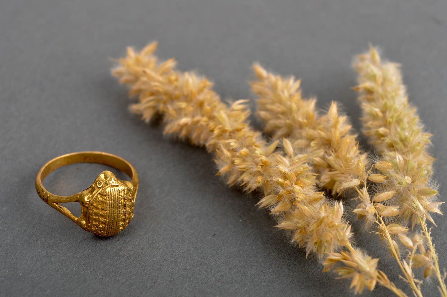 Кольцо ручной работы женский перстень металлическое украшение подарок для женщин фото 1