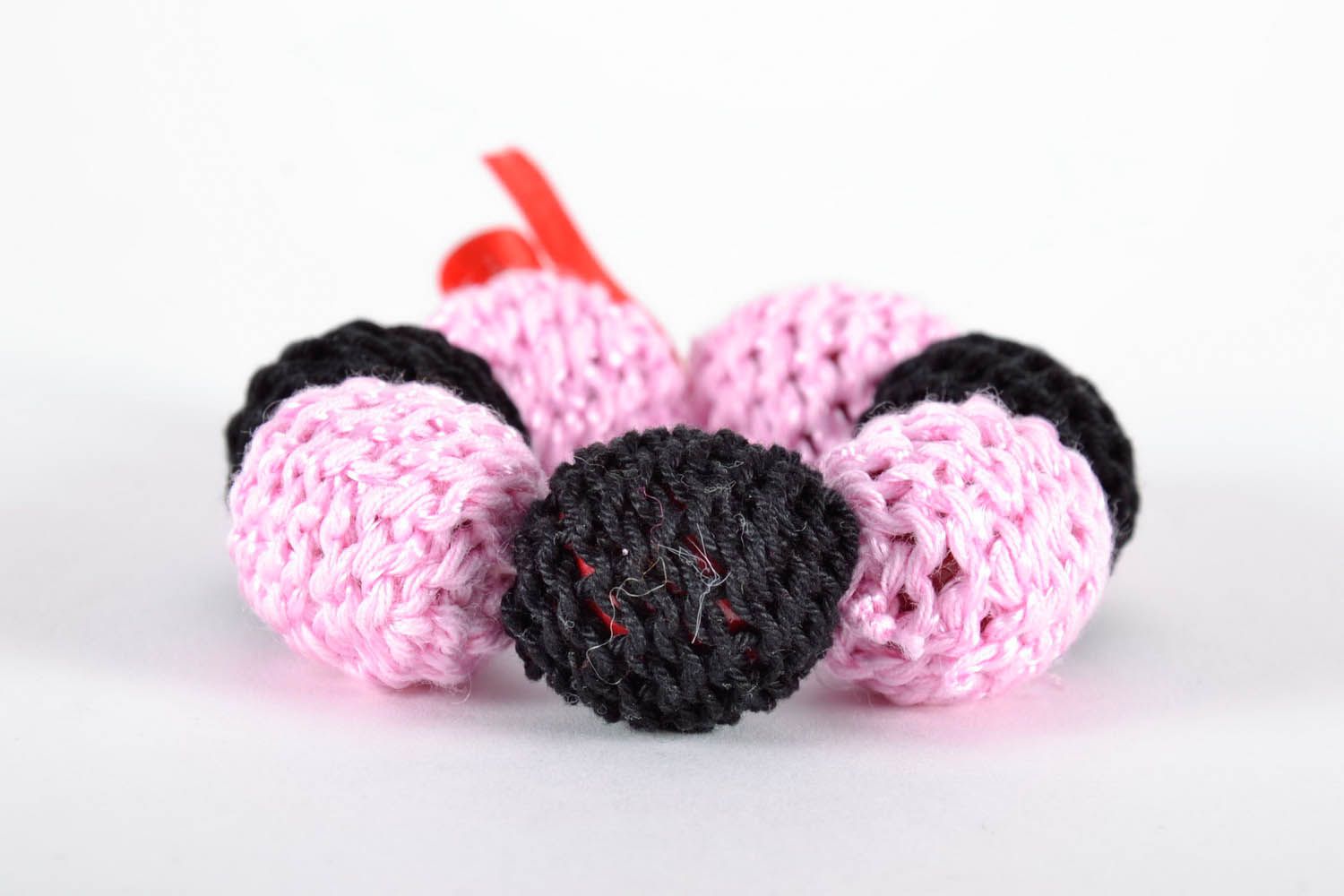 Crocheted round bracelet photo 4