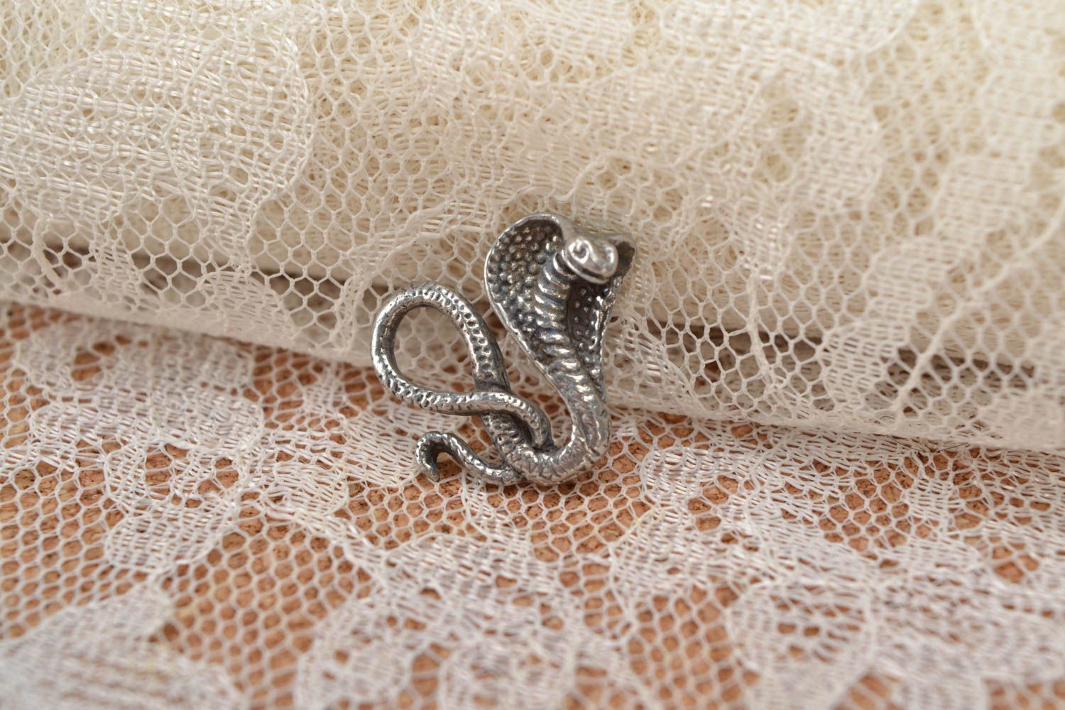 Jolie fourniture métallique pour pendentif en forme de serpent faite main photo 4