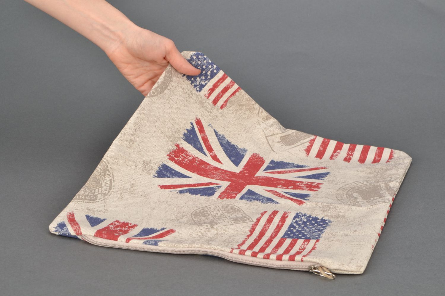 Taie d'oreiller en tissu de coton et polyamide drapeaux faite main originale photo 2