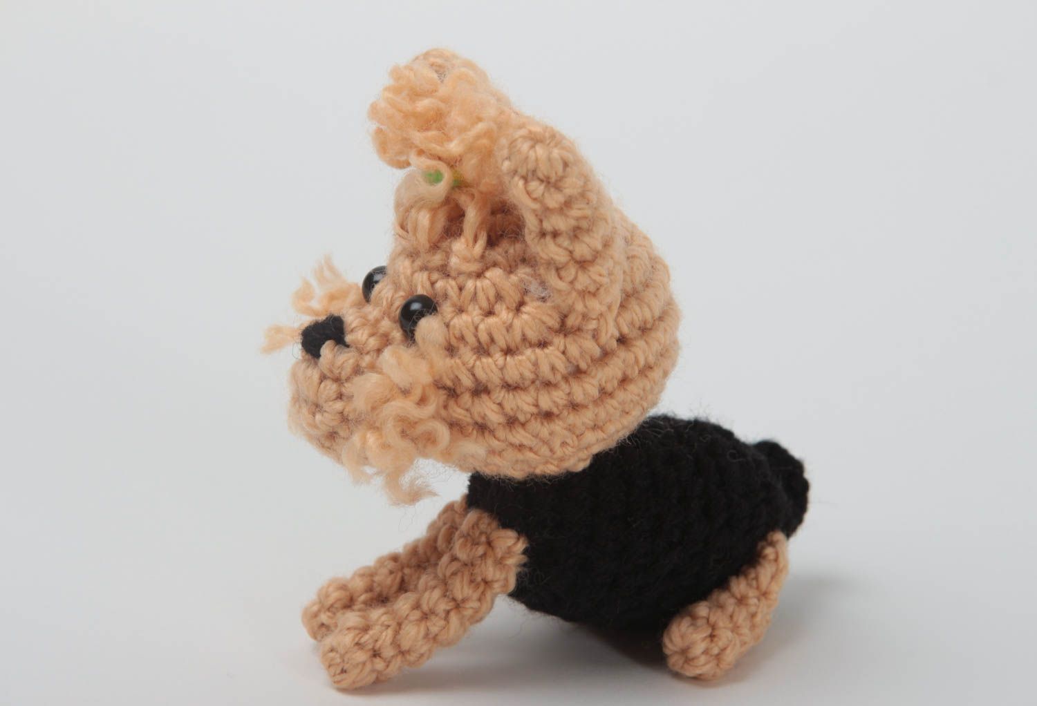 Giocattolo morbido fatto a mano pupazzo a maglia a forma di cane simpatico
 foto 2