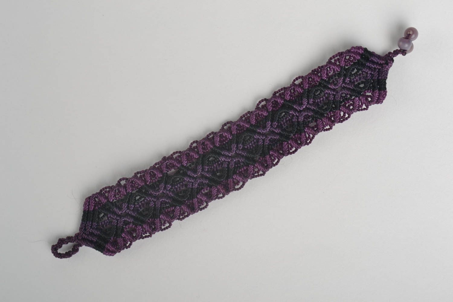 Bracelet textile Bijou fait main violet noir macramé fils Accessoire femme photo 4
