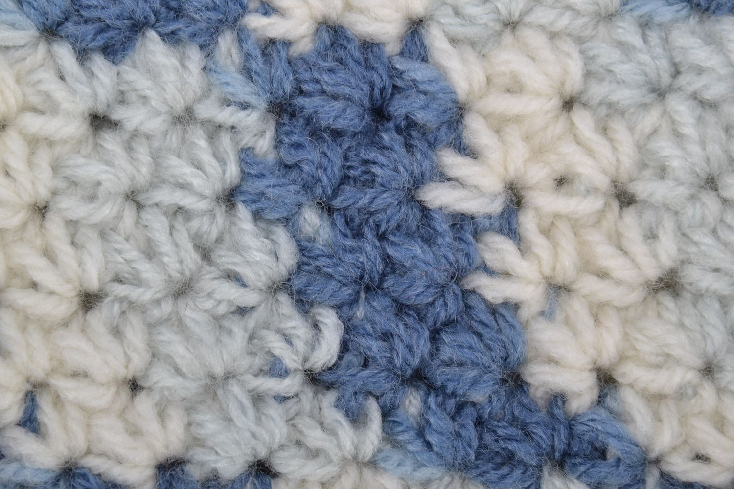 Crochet collar scarf photo 3