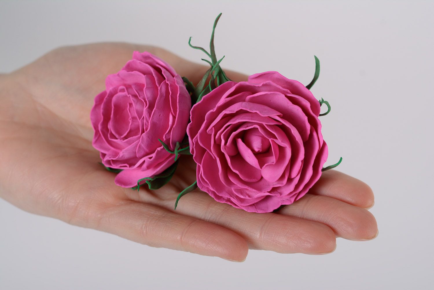 Élastiques à cheveux faits main originaux en forme de fleurs roses 2 pièces photo 5