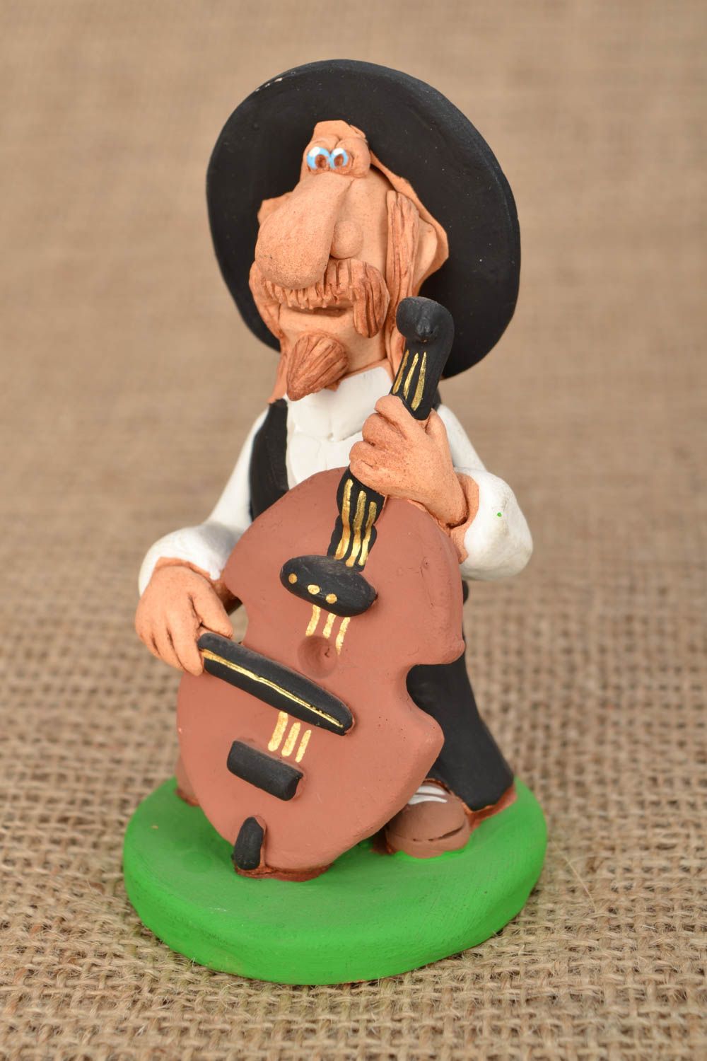 Keramische Figur Musiker foto 1
