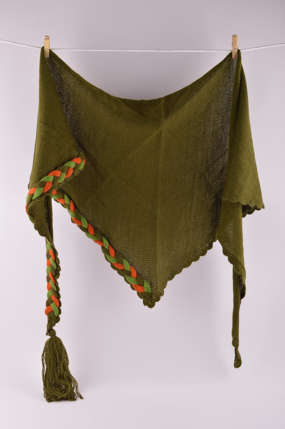 Вязаная шаль ручной работы женская накидка большой зеленый шарф вязаная вещь фото 3