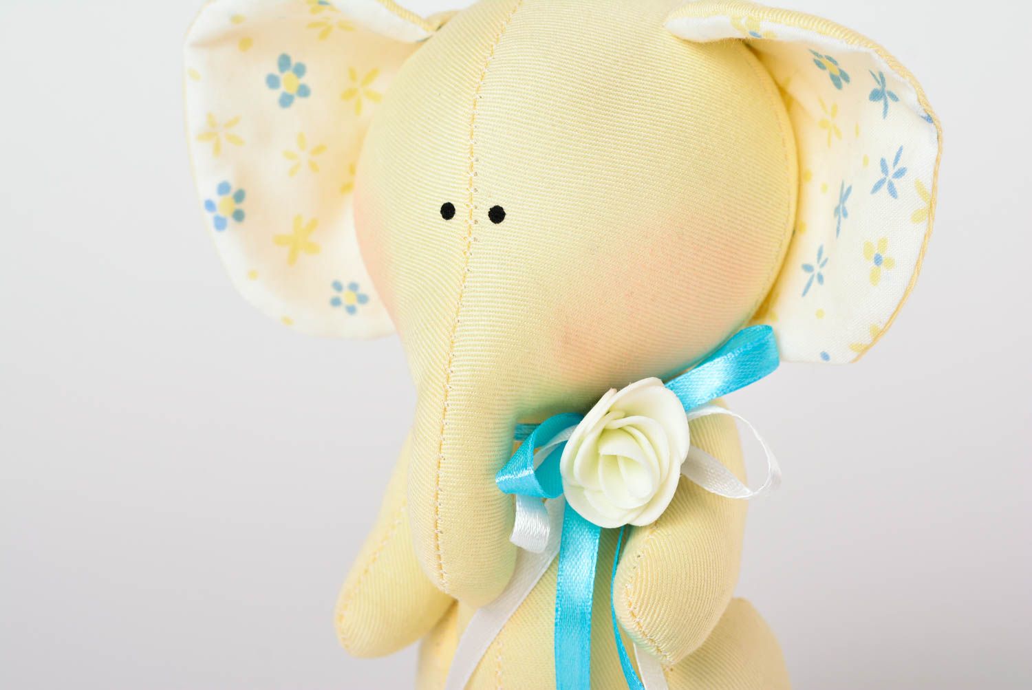 Juguete artesanal decoración para interior muñeco de peluche elefante adorable foto 3