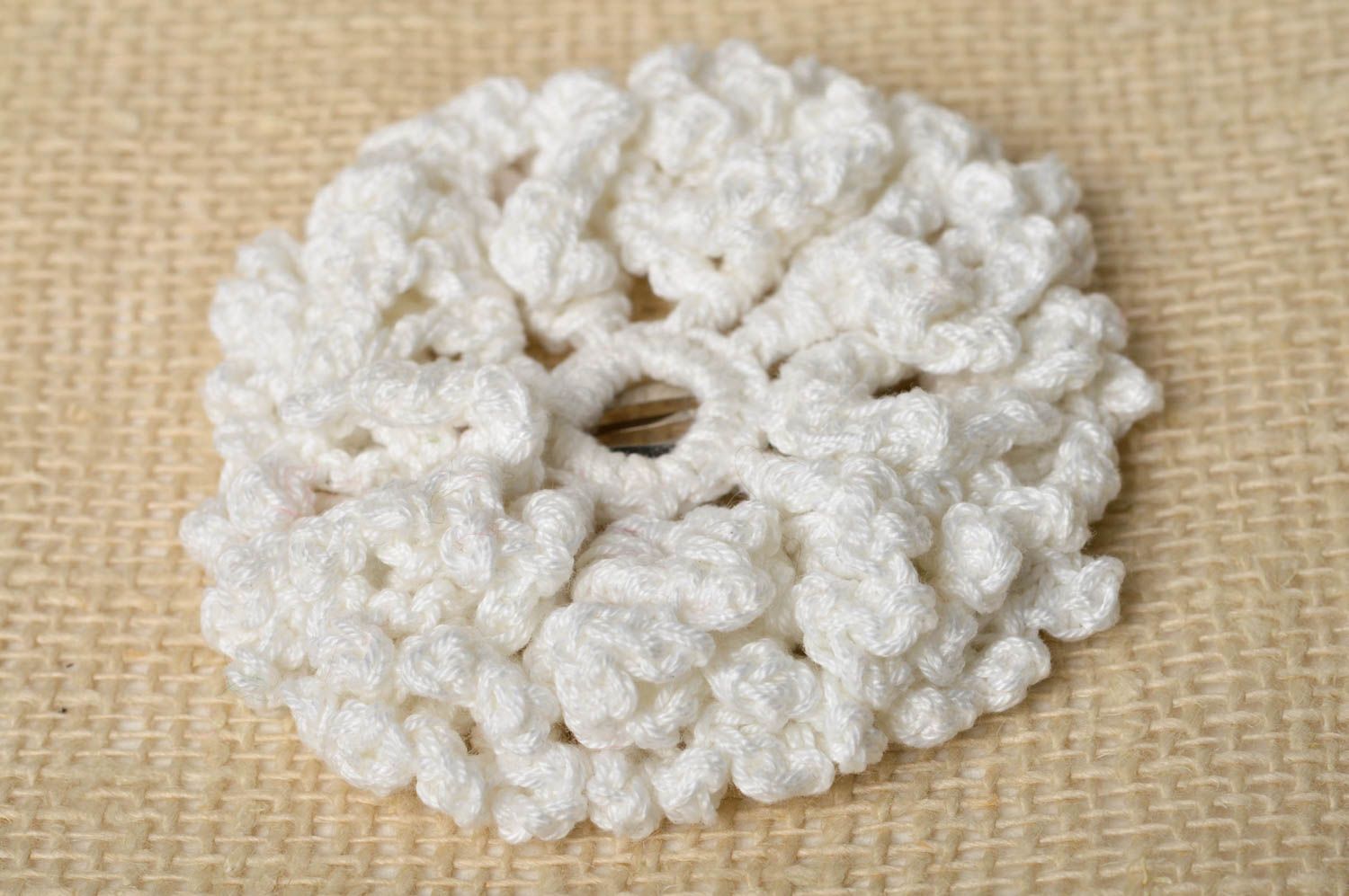 Handmade crocheted hair clip flower barrette for children handcrocheted barrette photo 5