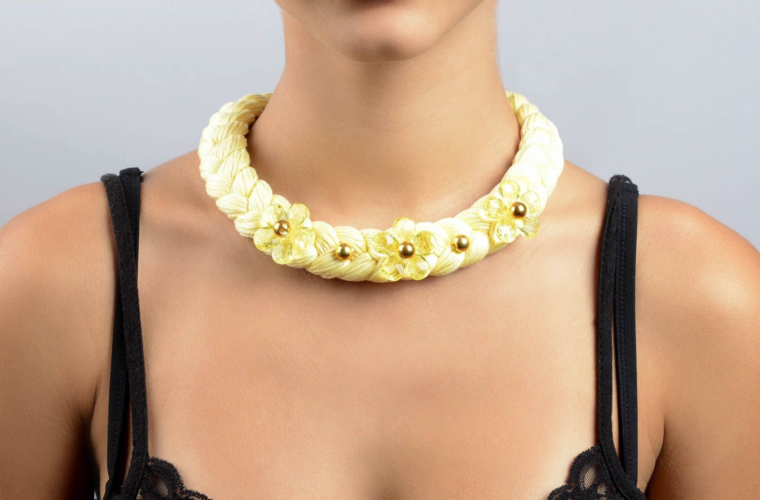 Handgemachter Schmuck Stoff Halskette Modeschmuck Collier gelb massiv modisch foto 5