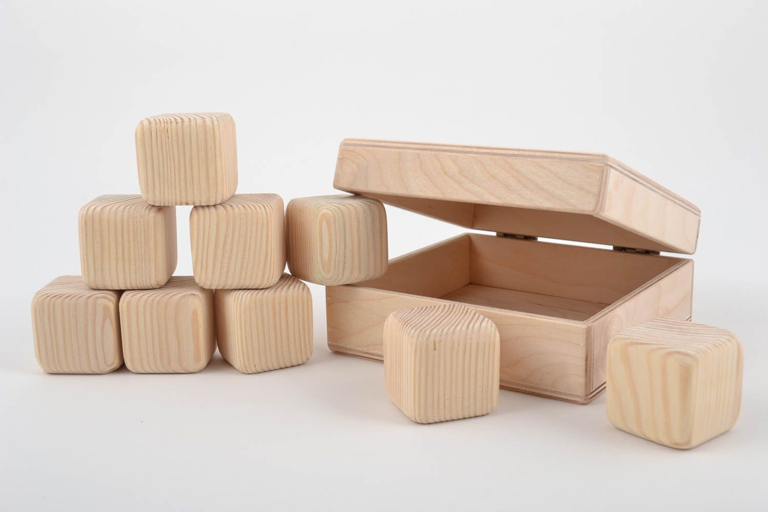 Cubes en bois à peindre dans une boîte faits main pour serviettage à décorer photo 4