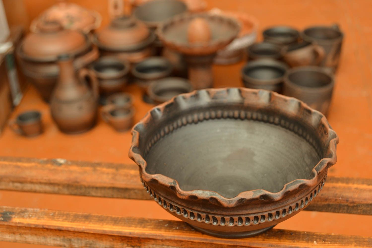 Bol en céramique de fantaisie fait main de couleurs marron vaisselle écologique photo 1