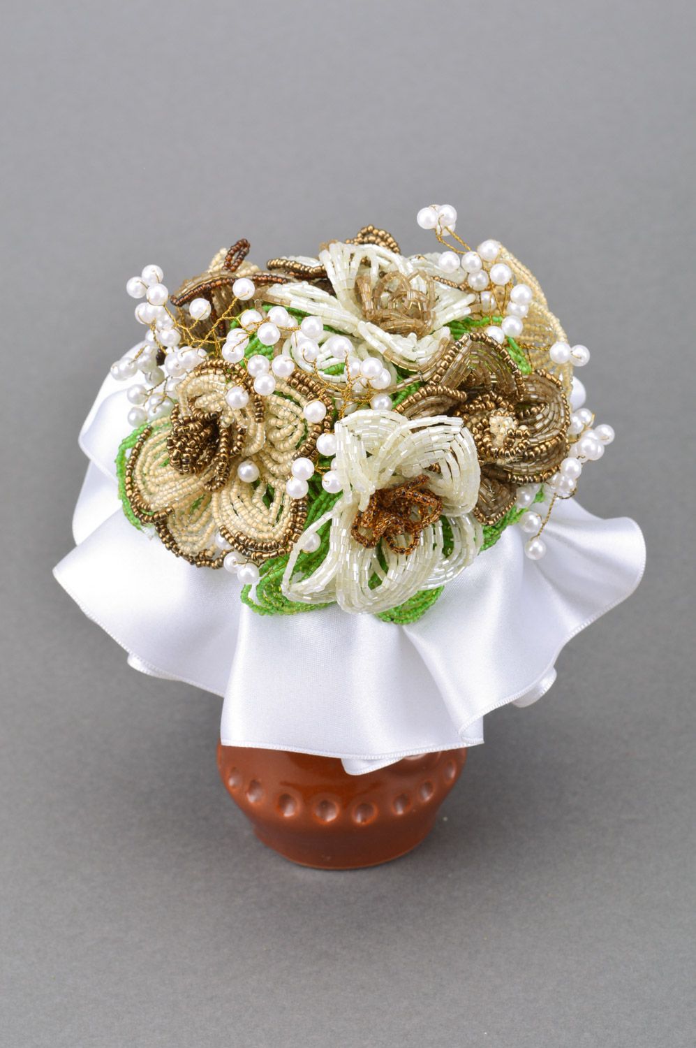 Handmade decorative artificial beaded wedding bouquet with holder photo 2