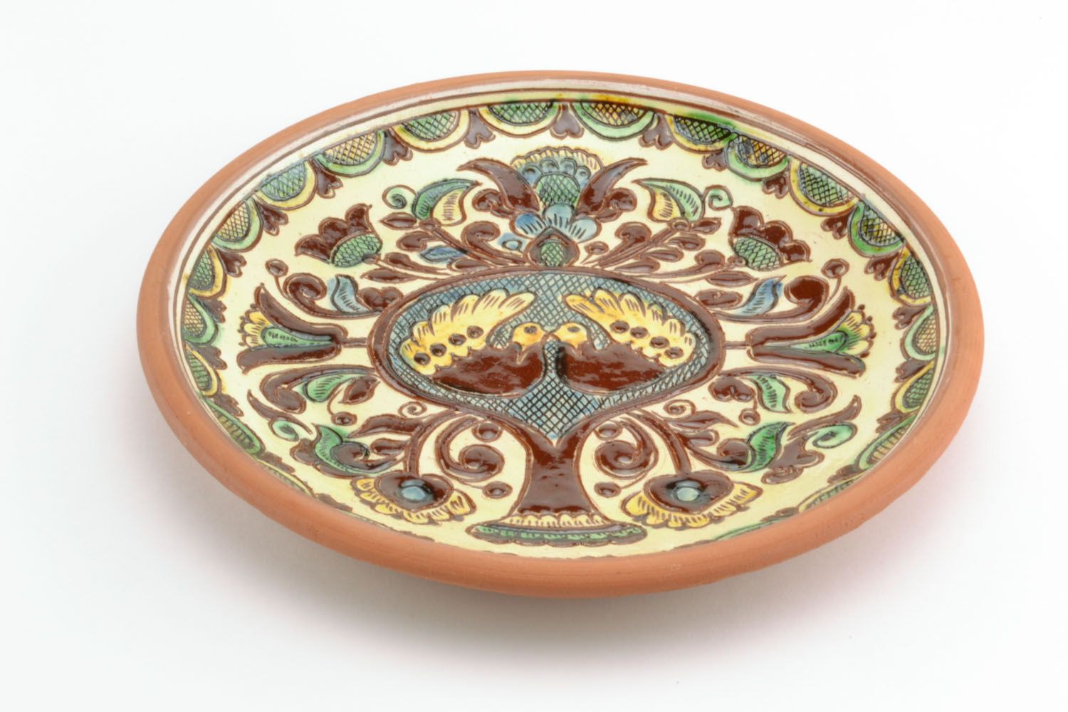 Декоративная тарелка с гуцульской росписью фото 4