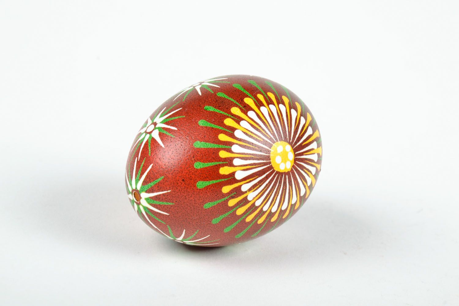 Huevo pintado con tintes de anilina foto 5