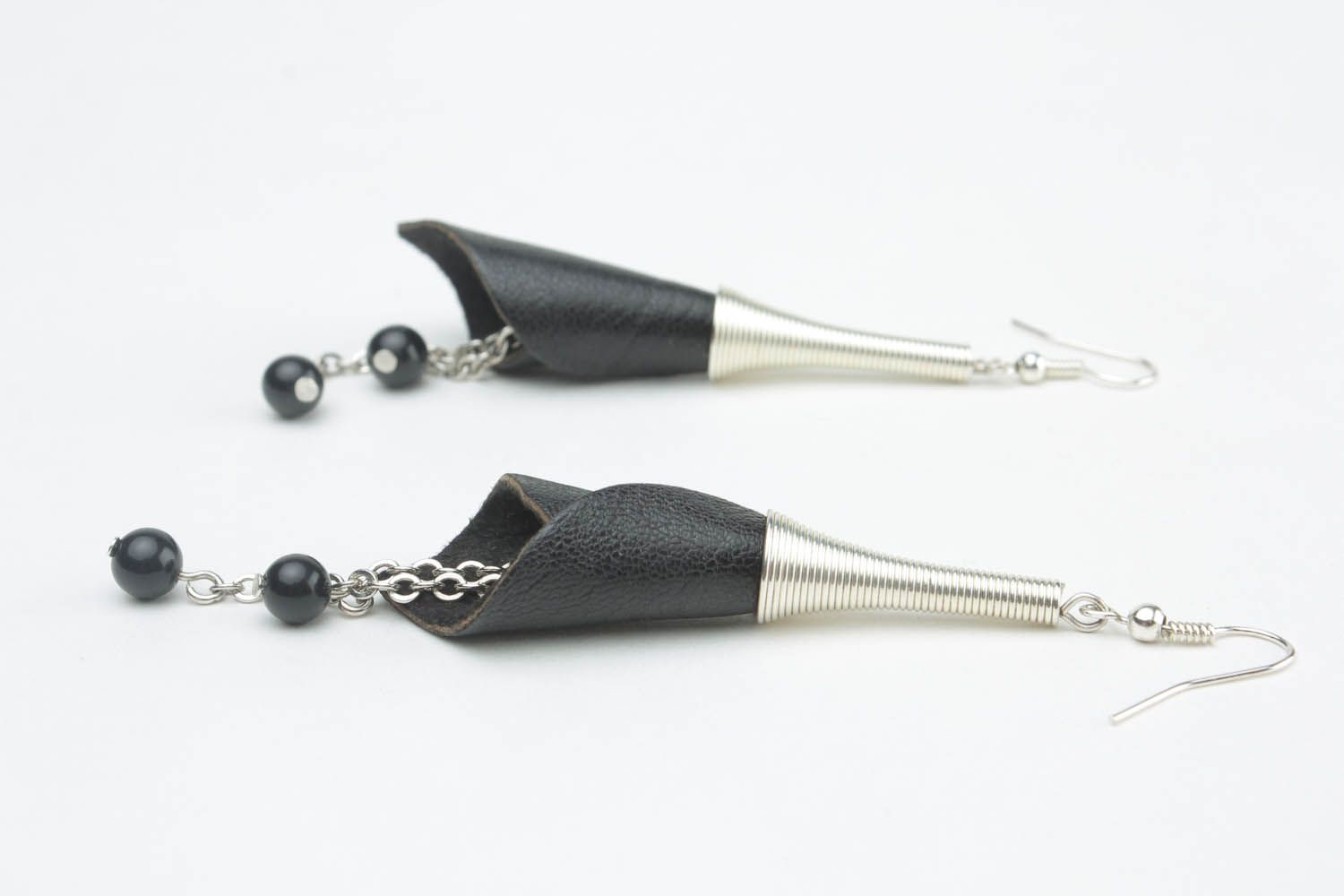 Black handmade earrings photo 4