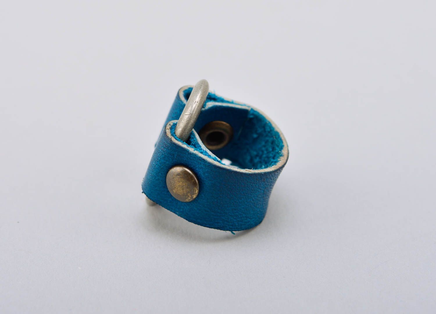 Schmuck Ring handgemacht Ring Leder Mode Accessoires in Blau originell schön  foto 3