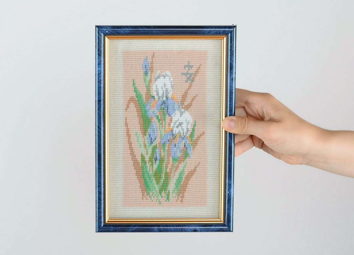 Embroidered picture Irises photo 1