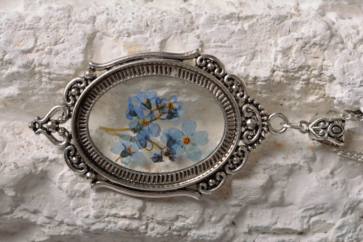Stylish pendant botanic jewelry handmade pendant with natural flowers for girls photo 1