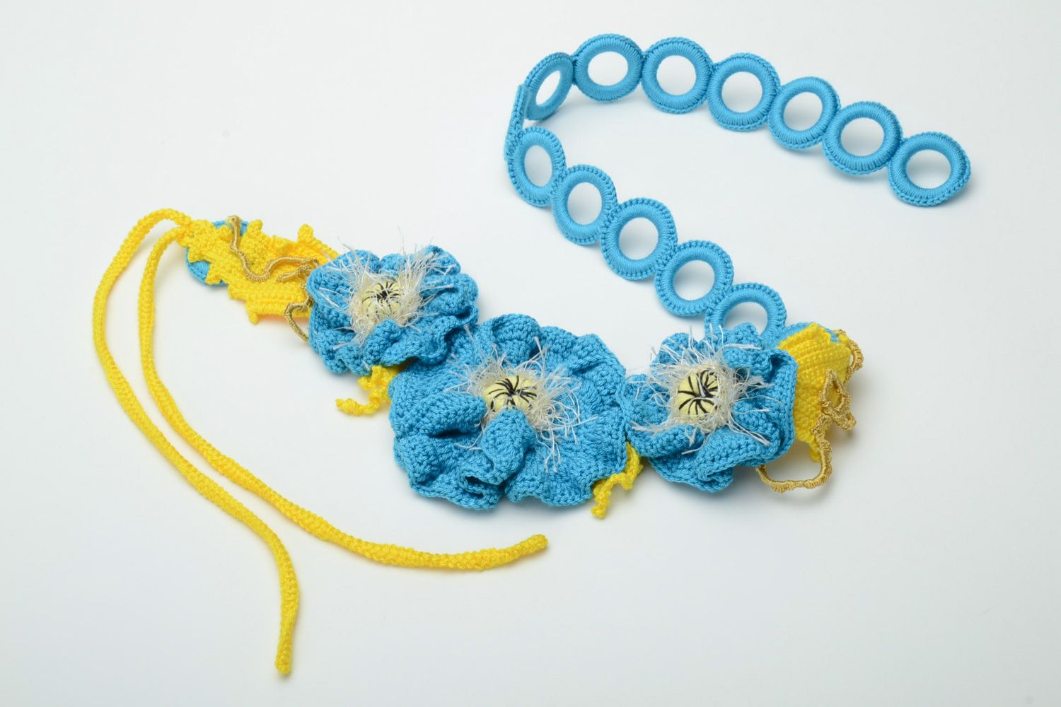 Ceinture tricotée au crochet pour femme faite main bleue grandes fleurs photo 5
