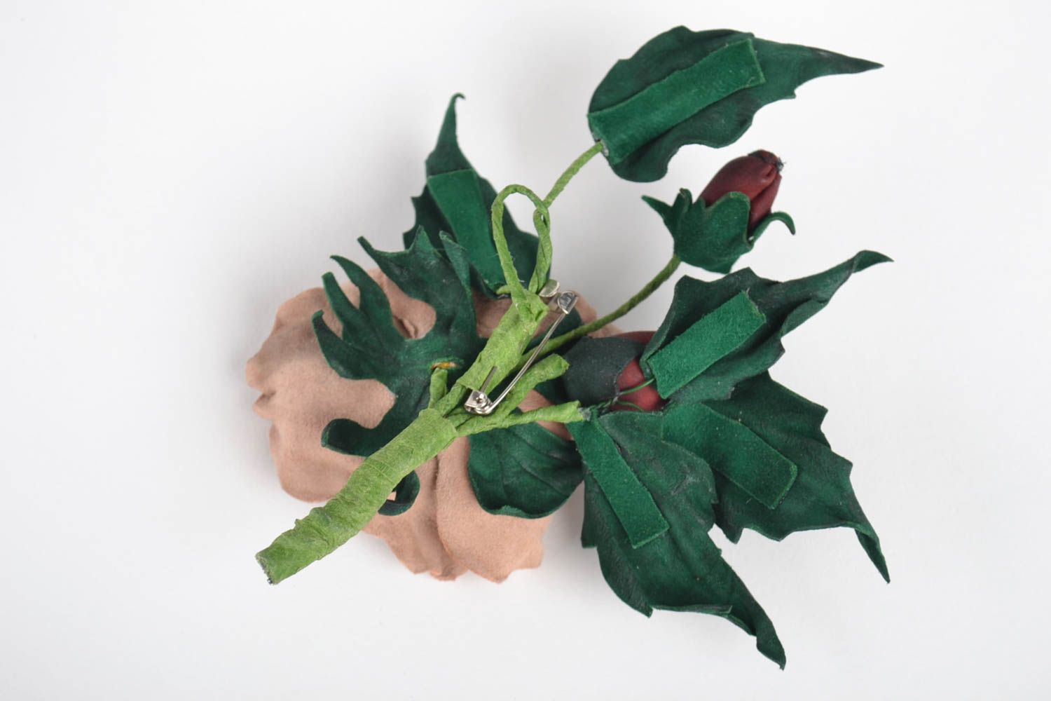 Broche fleur Bijou fantaisie Accessoire femme en cuir naturel cadeau insolite photo 2
