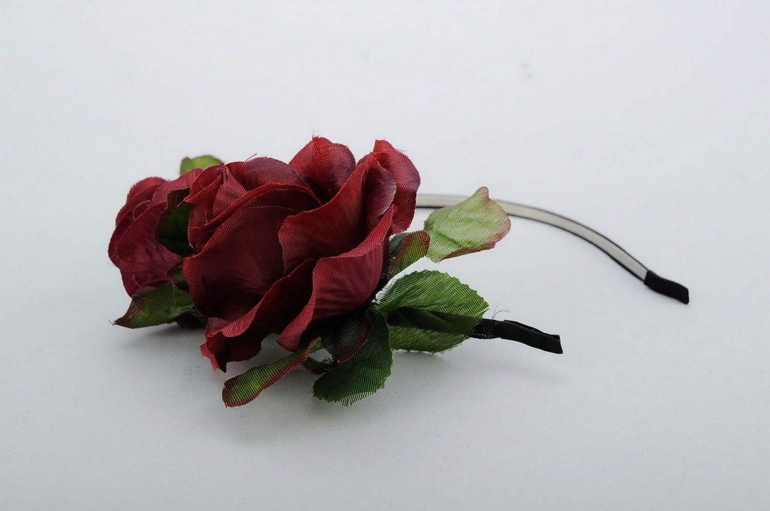 Headband with roses photo 1