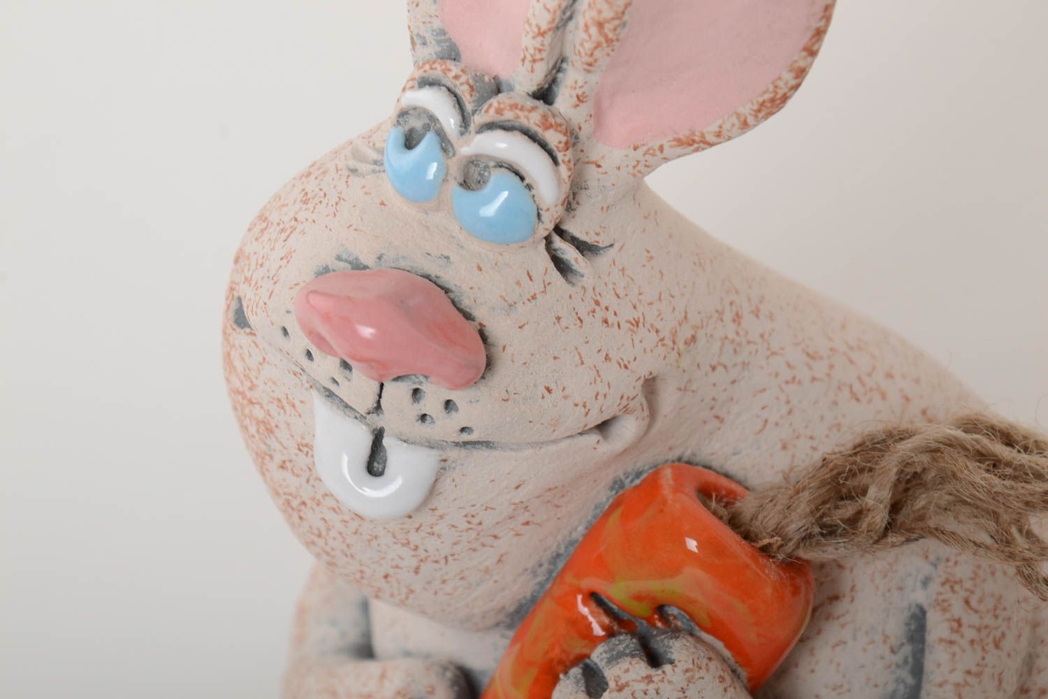 Tirelire céramique souvenir Tirelire fait main en forme de lapin Déco maison photo 3