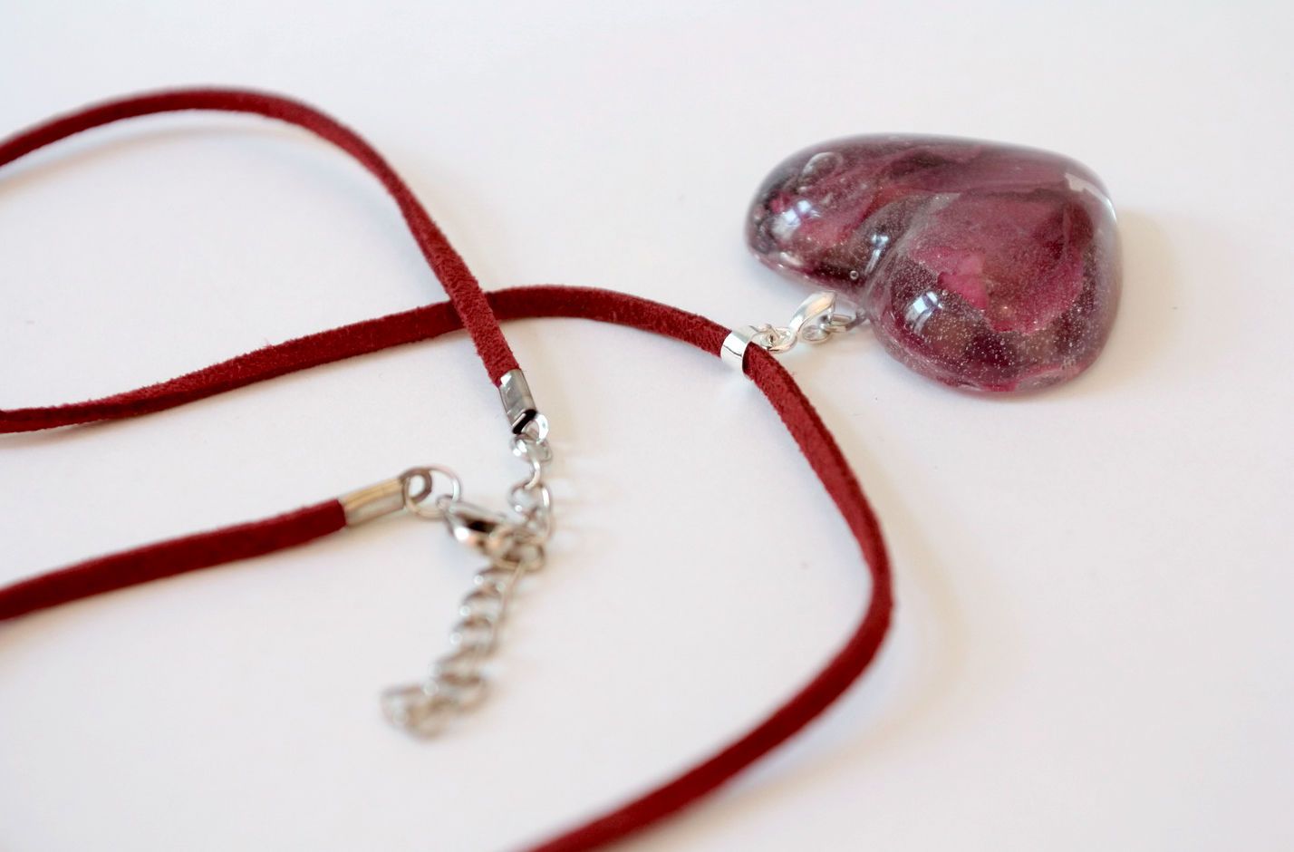 Pendant with cyclamen flower photo 2