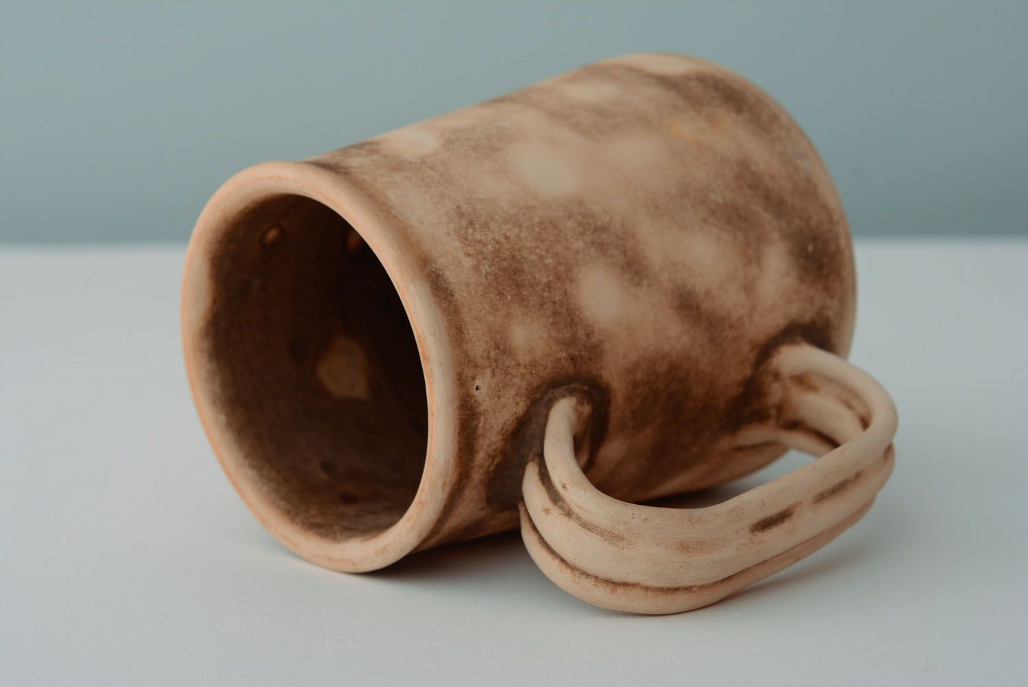 XXL clay beer mug, coffee mug in brown and beige color photo 2