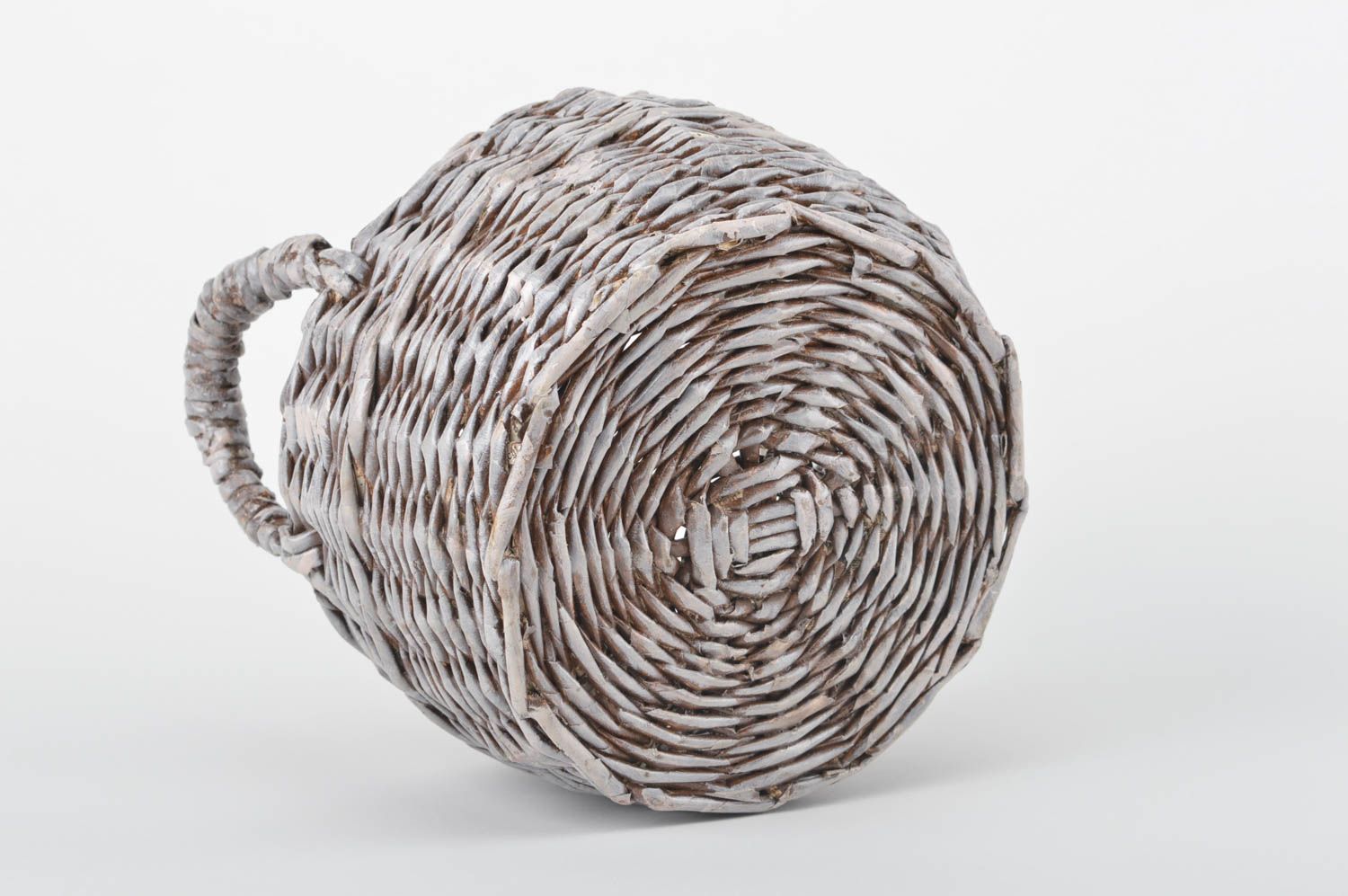 Декоративная корзинка ручной работы плетеная корзина корзина из бумаги фото 3