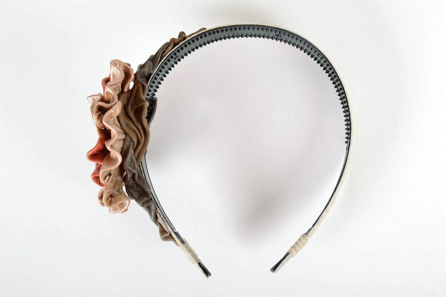 Cerchietto per capelli fatto a mano accessorio originale d'autore da donna
 foto 4