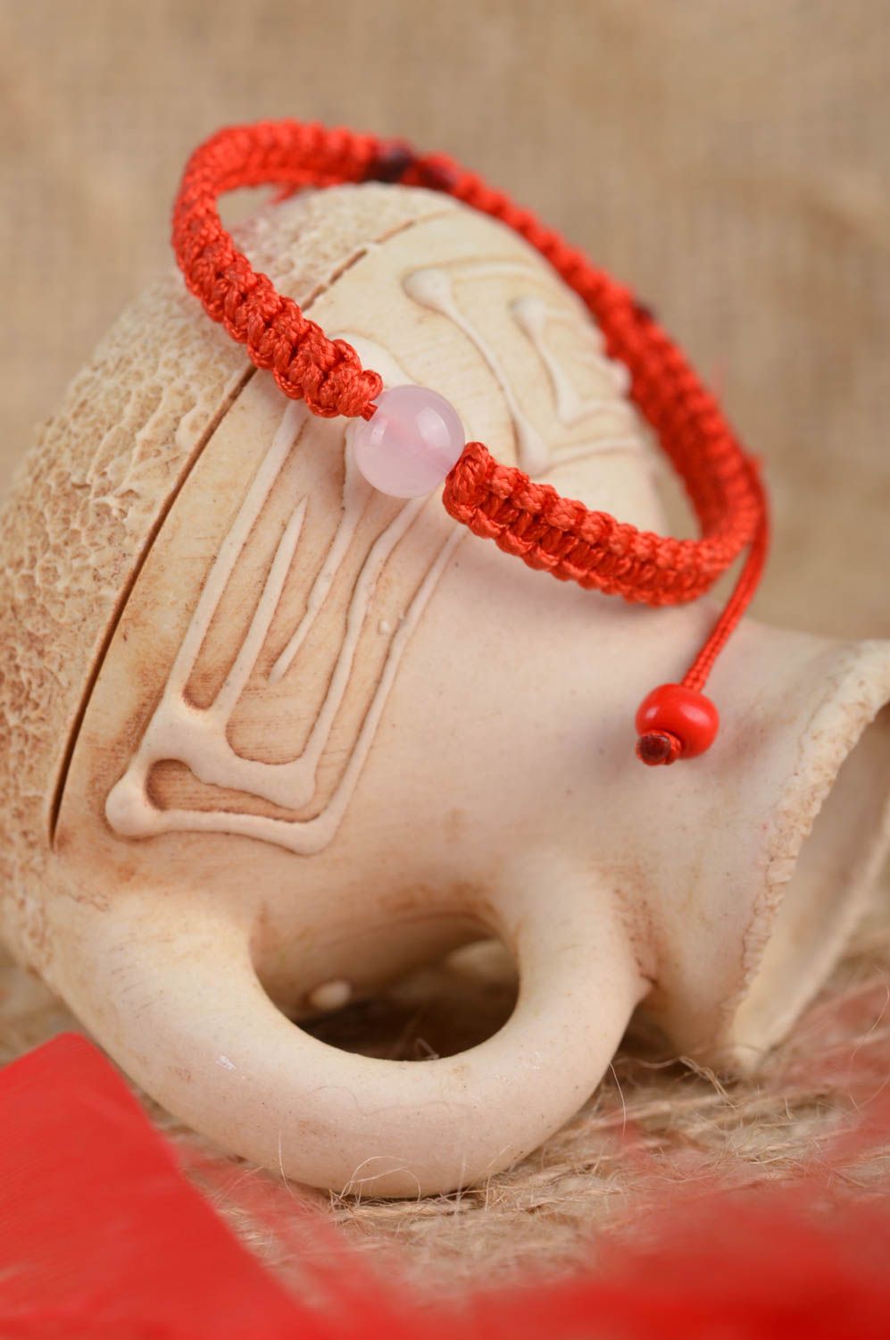 Armband für Frauen handmade Schmuck Designer Accessoire geflochtenes Armband rot foto 1