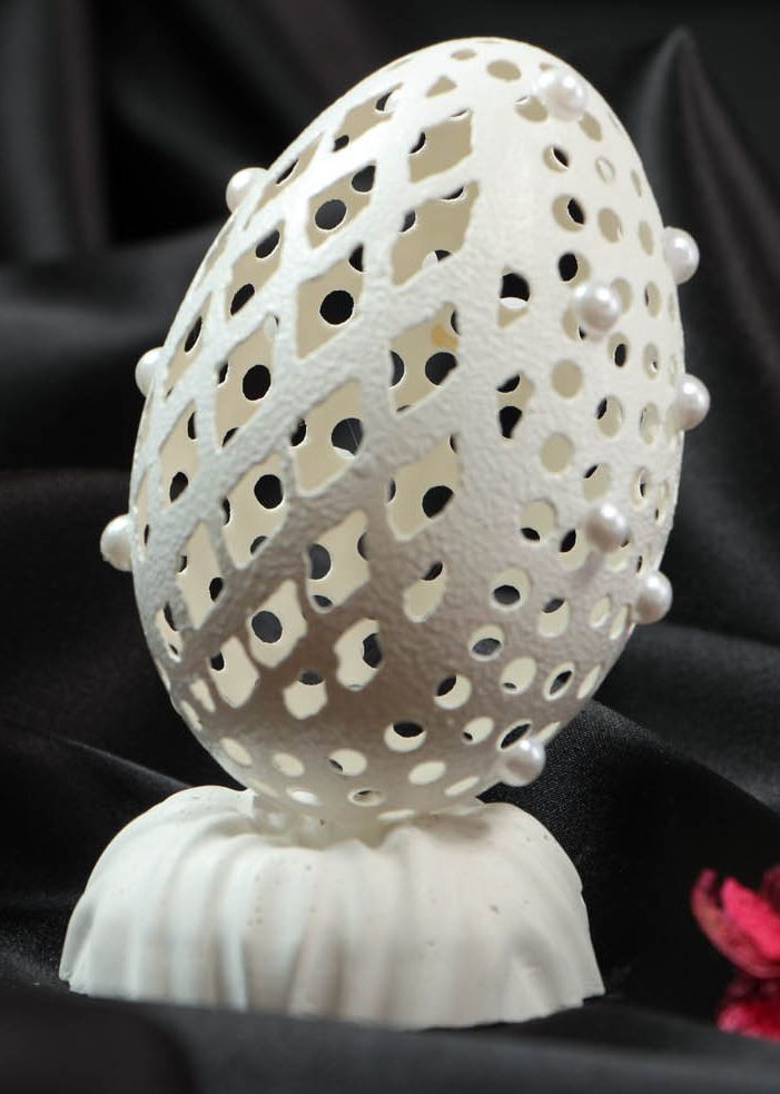 Decorative carved egg photo 4