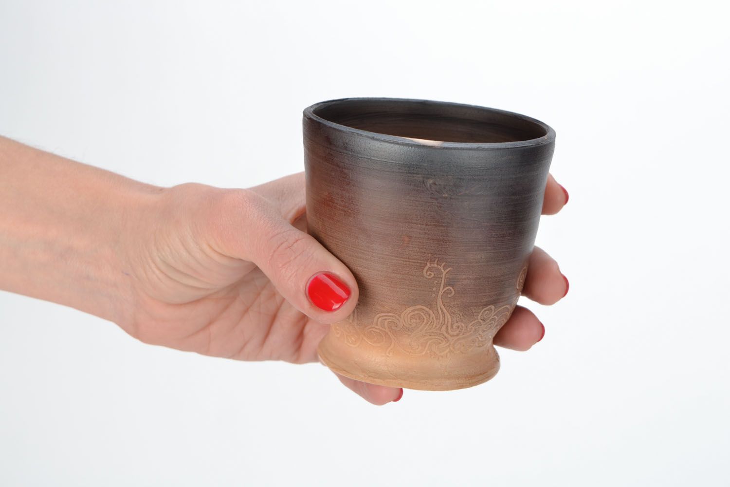 Clay drinking cup with floral pattern and no handle photo 2