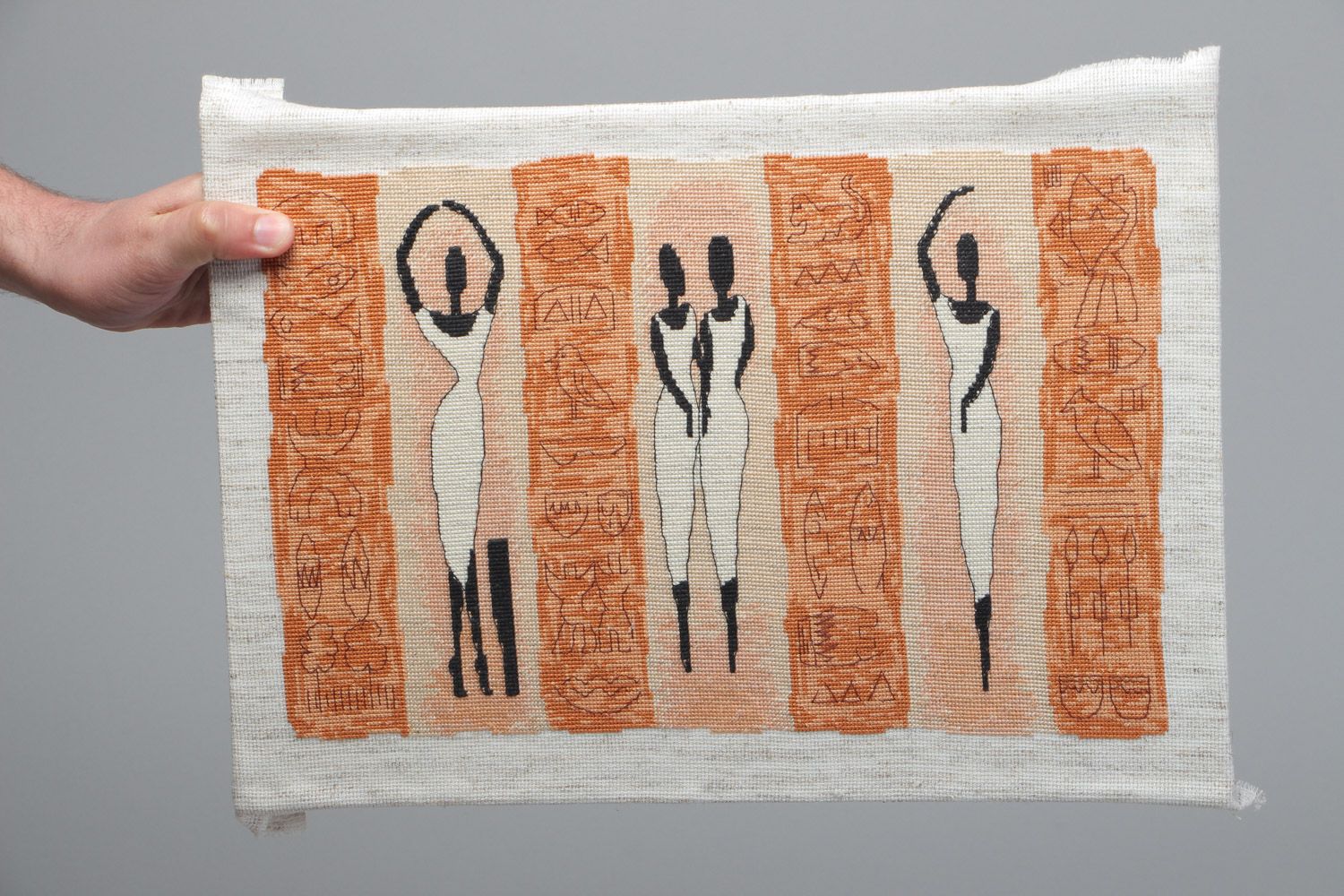 Панно с вышивкой крестиком ручной работы в египетском стиле авторское красивое фото 5