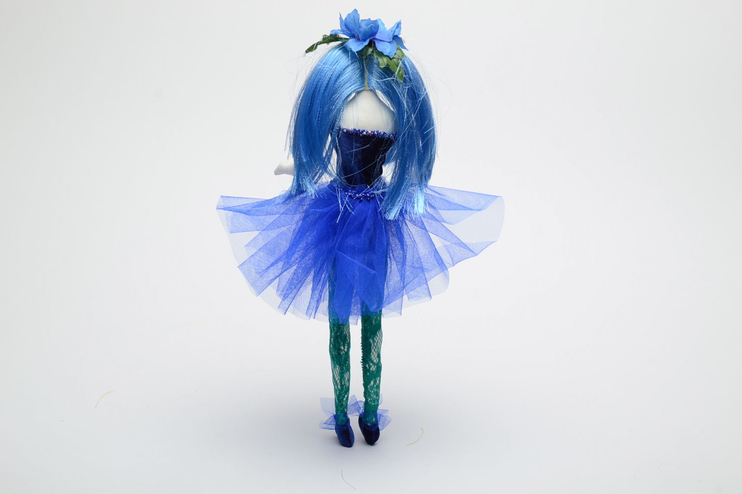 Игрушка кукла из ткани в синем ручная работа  фото 4