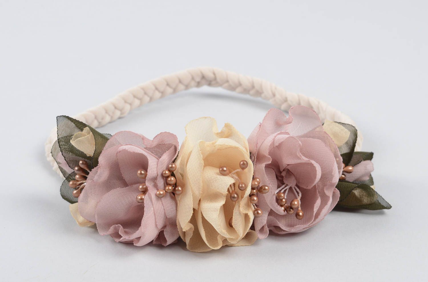 Zartes Haarband mit Blume handmade Designer Schmuck Accessoire für Haare  foto 1