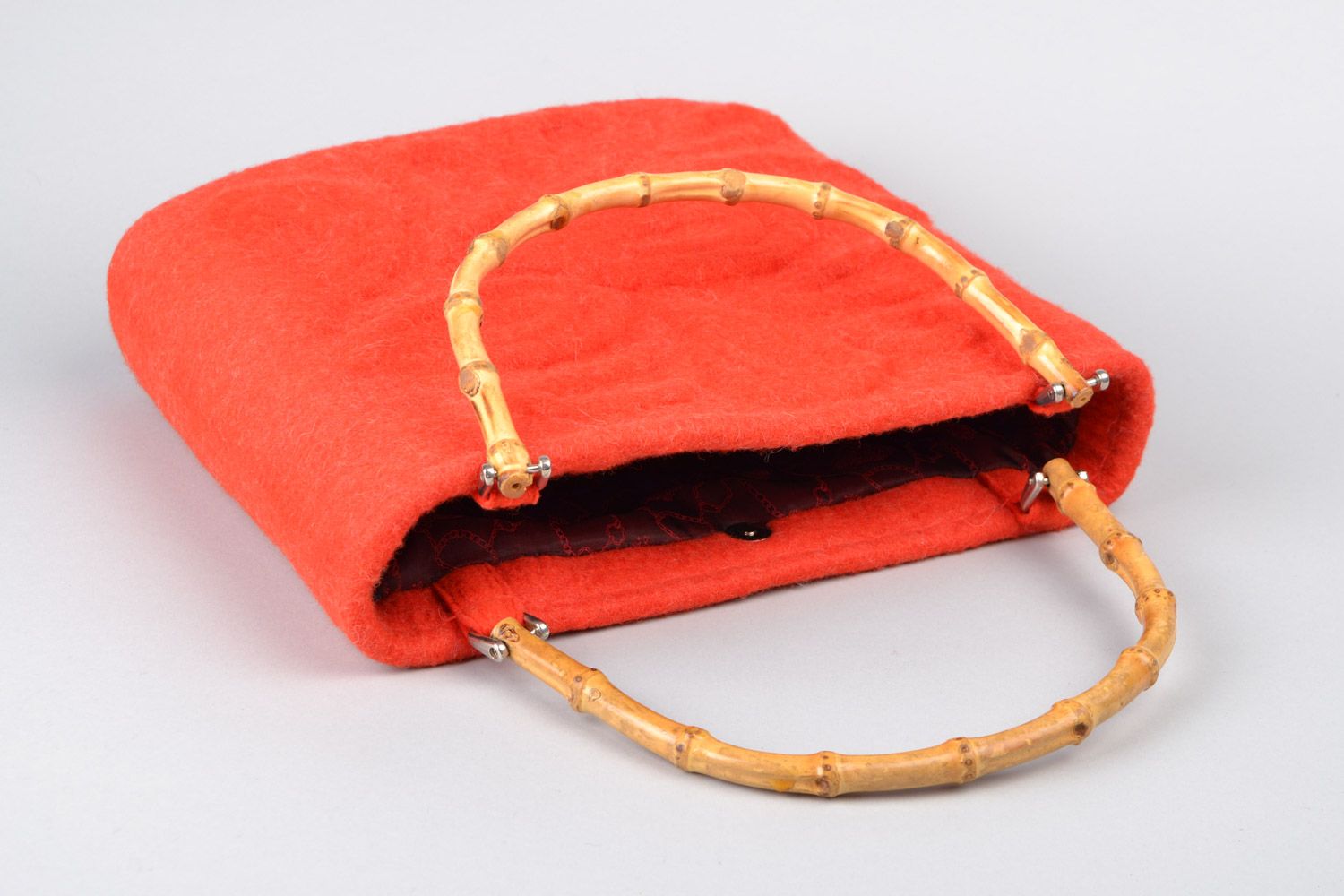 Grand sac à main rouge en laine feutrée à motif floral fait main pour femme photo 3