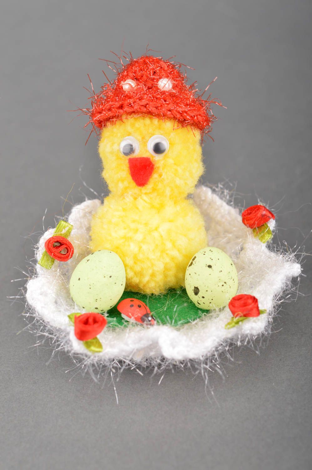 Beautiful handmade yellow toy chicken crochet of acrylic threads in white basket photo 2