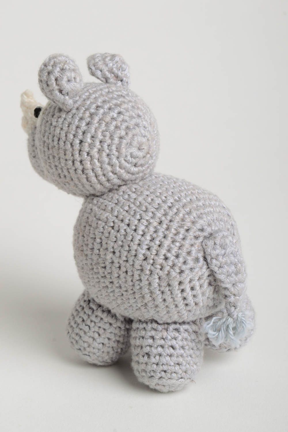 Peluche rhinocéros faite main Jouet tricoté en coton au crochet Cadeau enfant photo 3